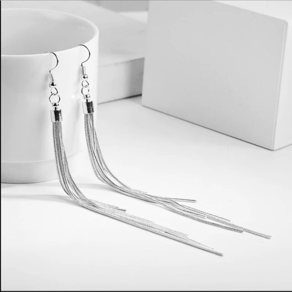LONG DANGLE DROP SILVER EARRINGS - Picture 3 of 6